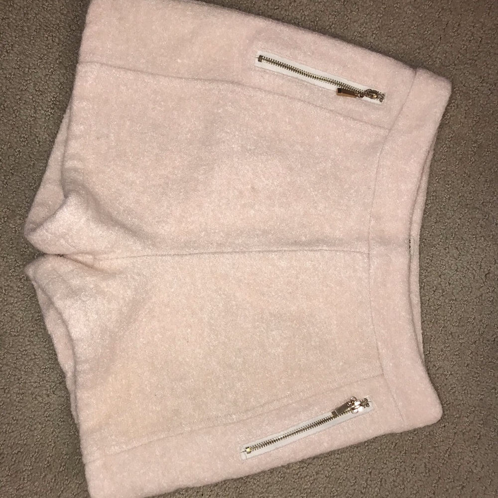 Really cute shorts with smooth inside fabric